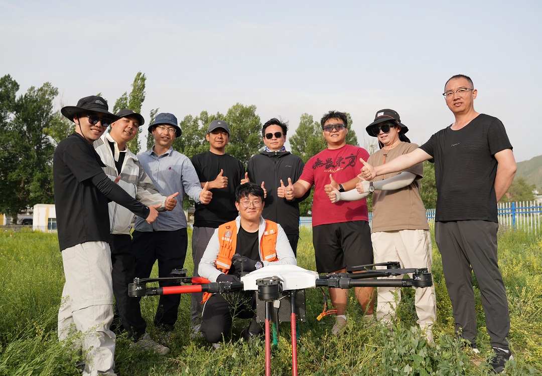 新疆保华润天航空“2025一培双证”，考CAAC无人机执照赠送人社部职业技能等级证书