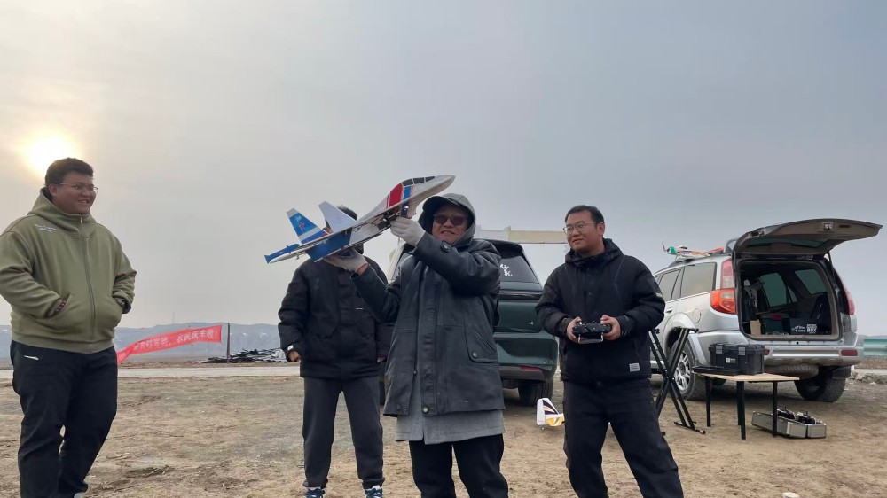 同样是无人机培训,在新疆保华润天无人机03考点学完就是不一样