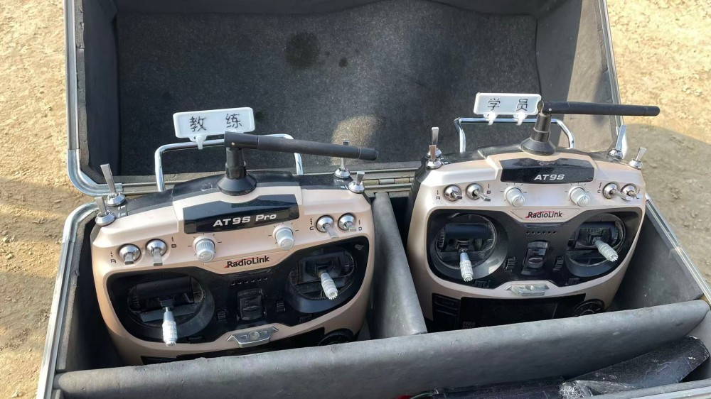 新疆职业飞手摇篮：保华润天无人机 03 考点权威认证