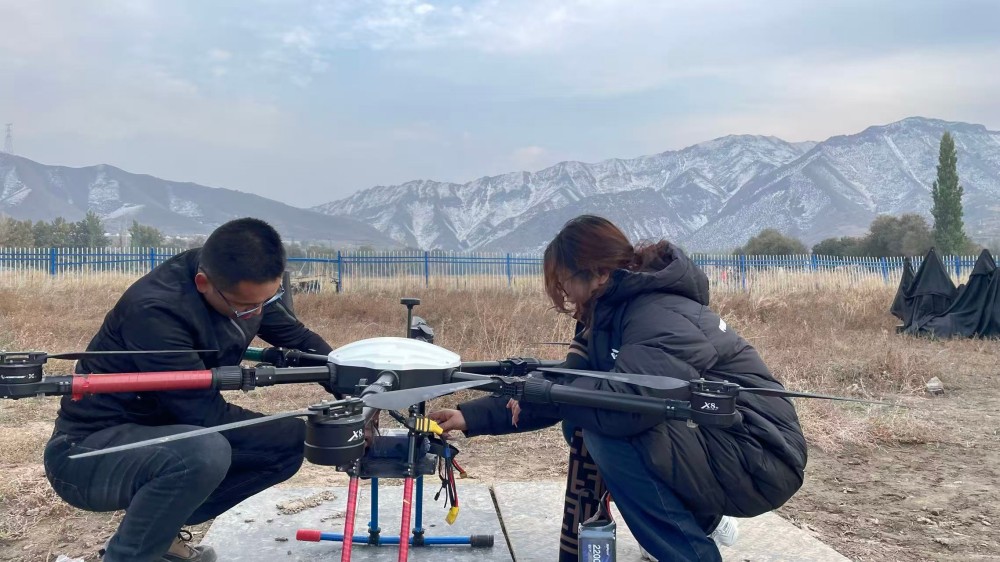 新疆无人机培训新模式：保华润天无人机培训实战教学法