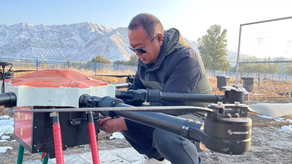 从零基础到持证飞手!新疆保华润天培训体系全面解析