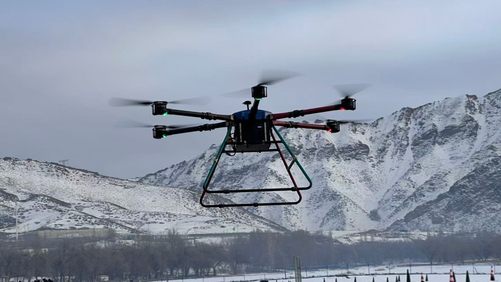 新疆无人机培训协议保障,保华润天承诺免费复训至通过