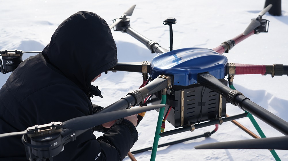 学无人机技术，考行业金证！新疆保华润天培训一站式解决