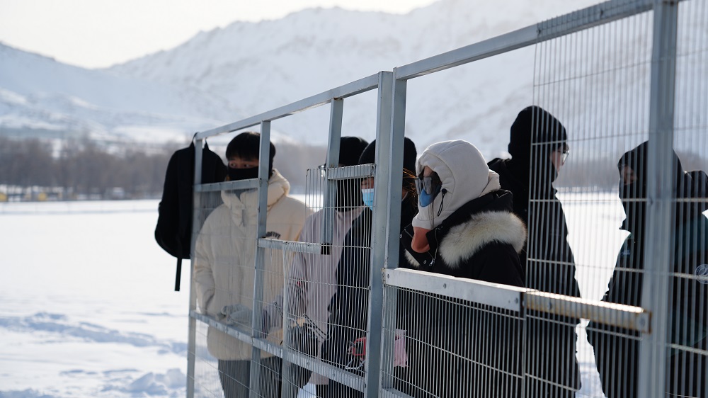 学无人机技术，考行业金证！新疆保华润天培训一站式解决