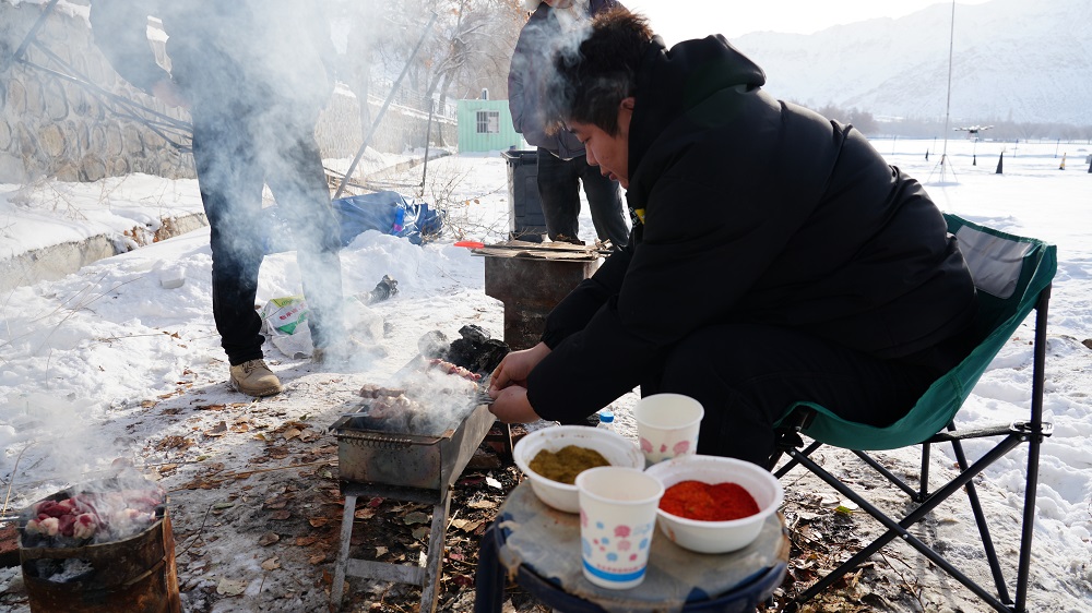 学习、考证、就业，一步到位！新疆保华润天无人机培训全包