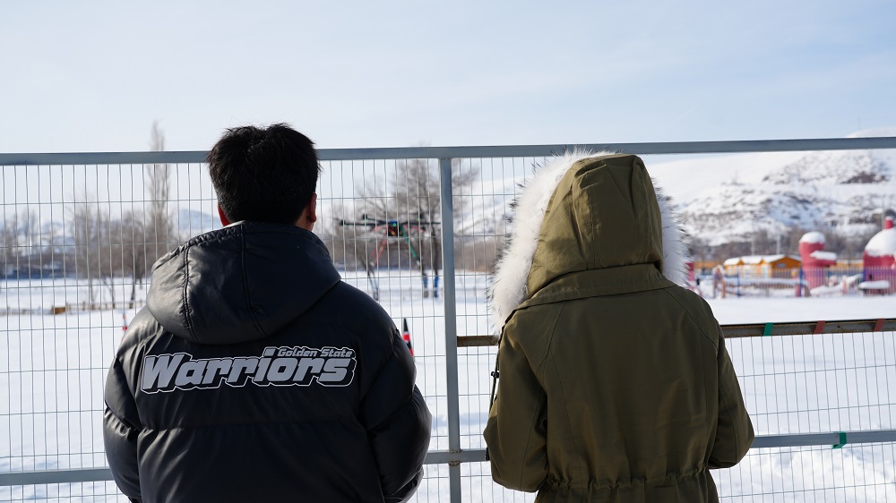 学习、考证、就业，一步到位！新疆保华润天无人机培训全包