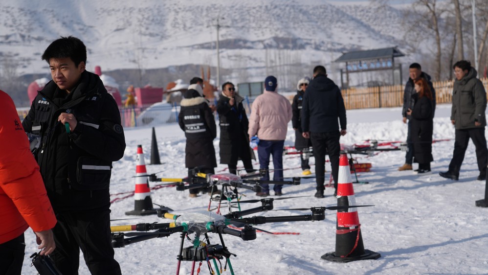 新疆无人机执照培训：视距内、超视距、教员，不同等级区别与职业前景分析